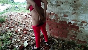 Babysitter Gets Fucked By Big Ass Bhabhi In Public Jungle