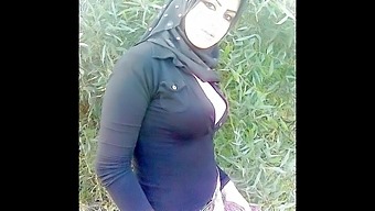 Turkish-Arabic-Asian Amateur Mix In New Cfnm Photo Collection