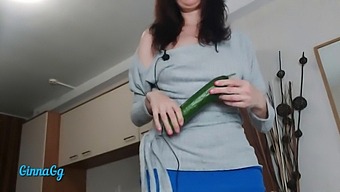 I Accidentally Squirted While Fisting My Vagina
