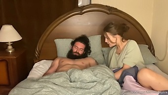 Redhead Stepmom Gives Handjob And Blowjob To Muscular Man