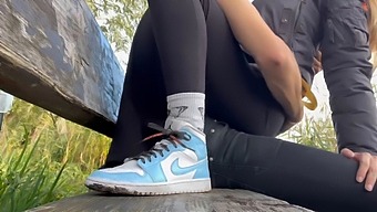 Amateur Couple'S Risky Public Pov Session In The Park