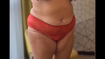 Amateur Lady Seeks Hotel Room Pleasure With Anal Fingering And Solo Climax