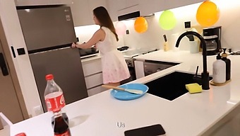 Roleplay With Housewife And Creampie In Kitchen